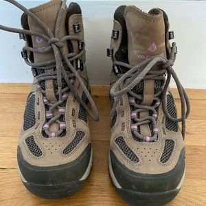 Like new Vasque Hiking boots